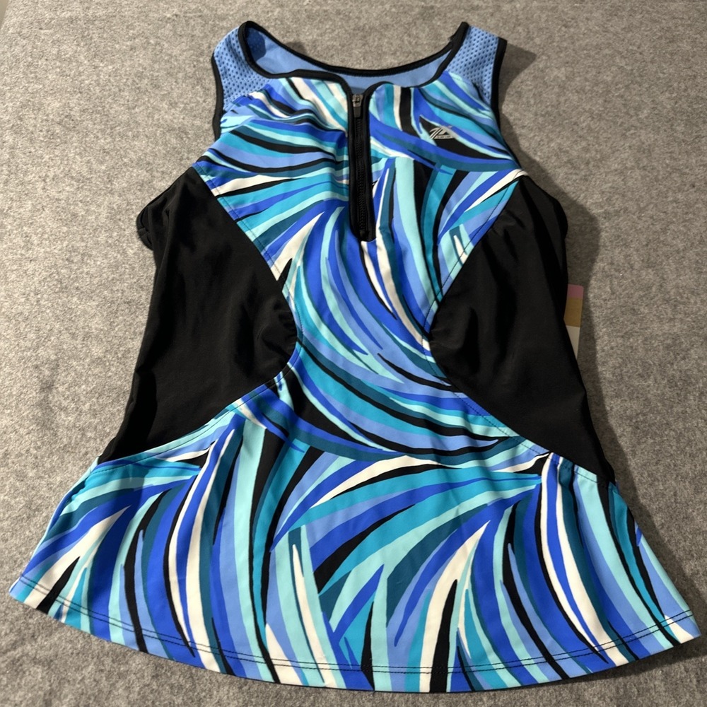 NWT Zero Xposure SZ small Tankini Swim top only. UV Protection. Stretch UPF 30+